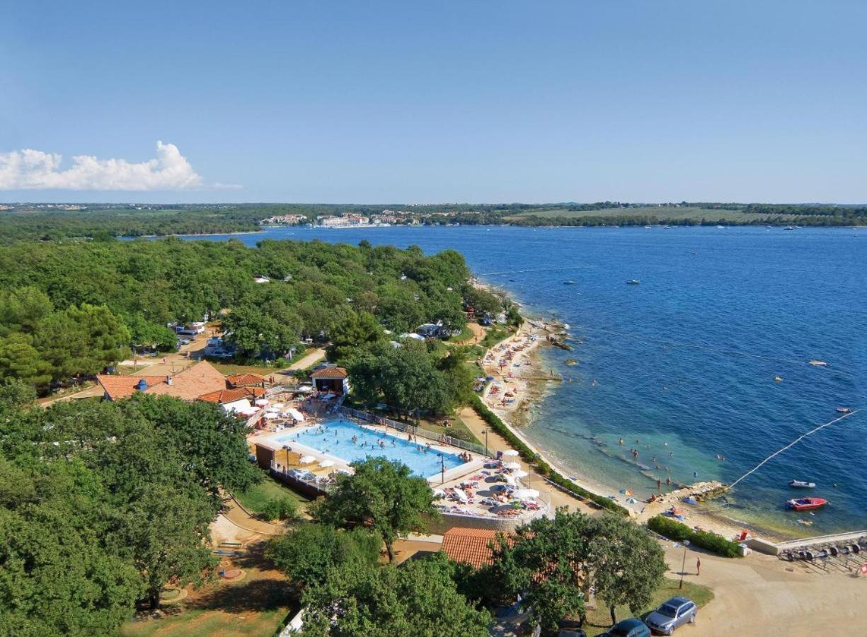 V Poreč